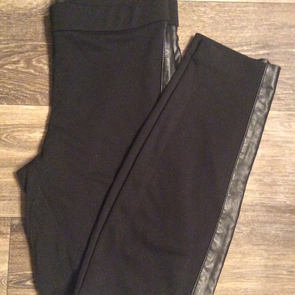 TAHITI | Black Leggings w/ Leather Trim Sz. 6